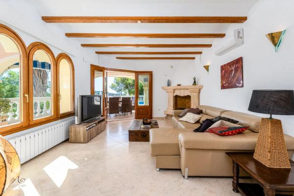 Casa independiente en Partida la Empedrola