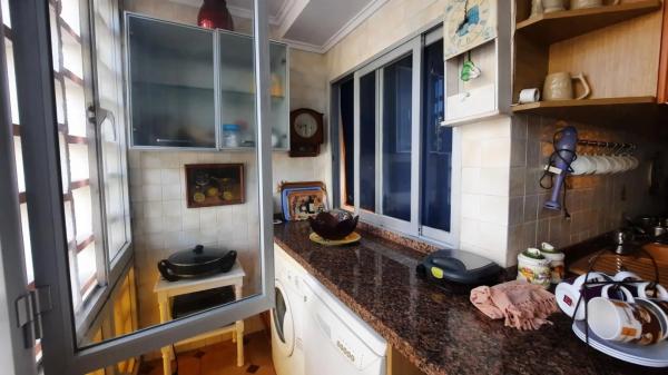 Piso en calle Holanda, 2