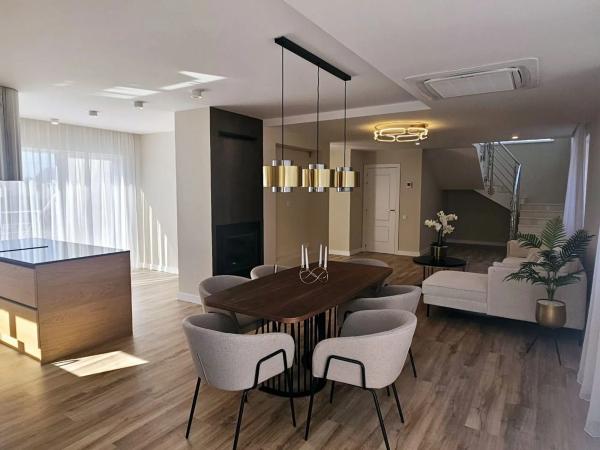 Casa independiente en Partida Carrió Park