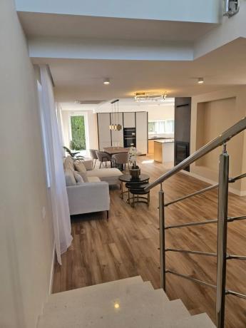 Casa independiente en Partida Carrió Park