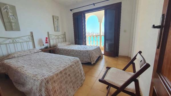 Chalet pareado en Partida Manzanera