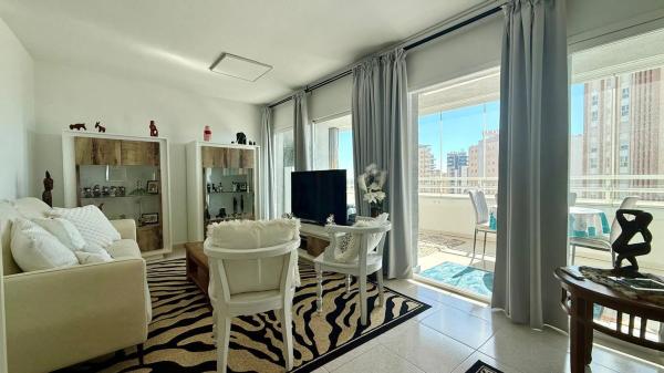 Piso en calle Dinamarca, 7