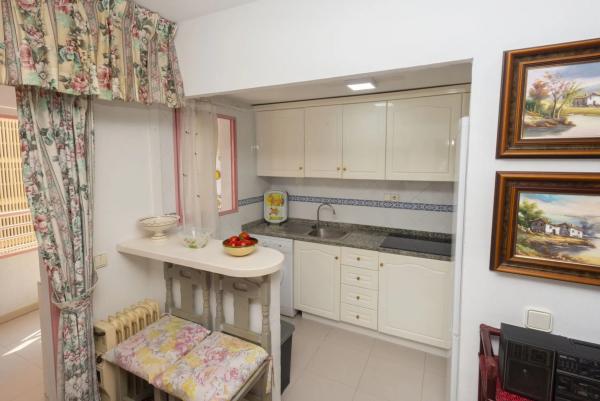 Piso en avenida Juan Carlos I, 18