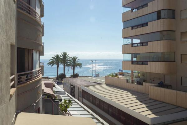 Piso en avenida Juan Carlos I, 18