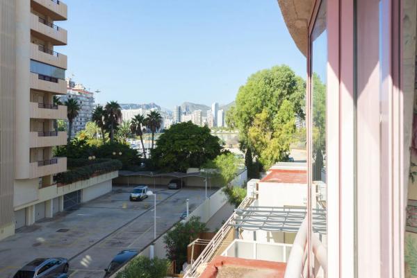 Piso en avenida Juan Carlos I, 18