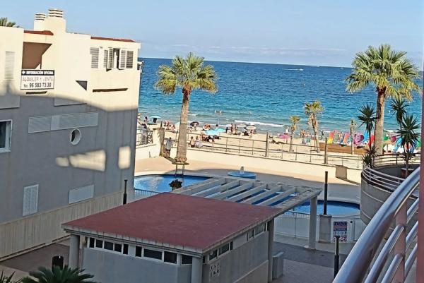 Piso en avenida Juan Carlos I, 18