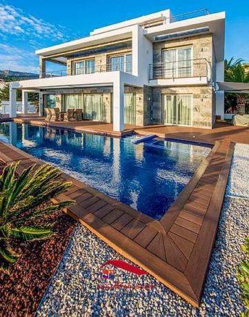 Casa independiente en Urbanización Canuta