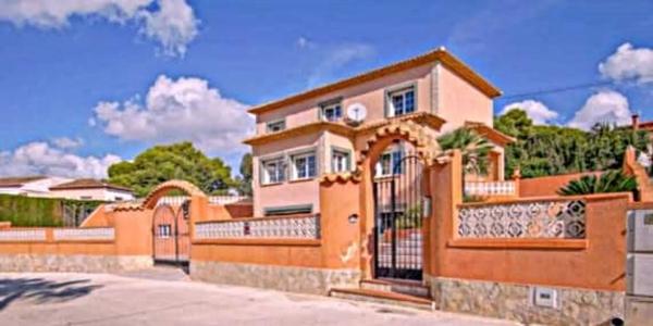 Chalet en Cometa-Carrió