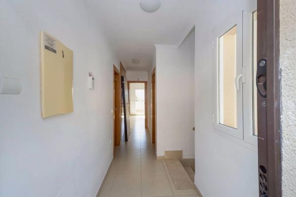 Chalet pareado en Urbanización Caleta