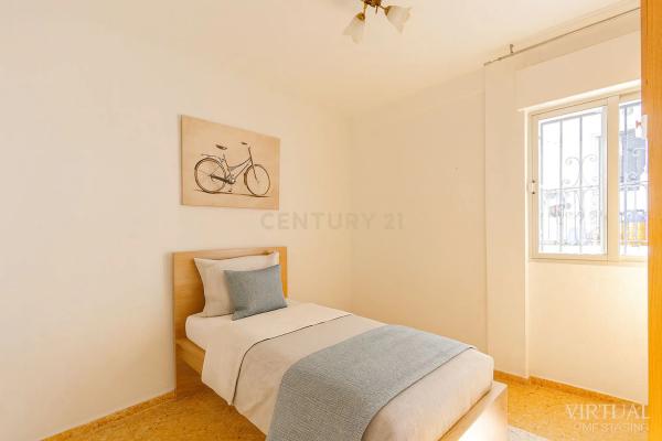 Piso en calle Oscar Espla, 17 -1