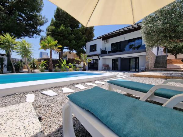 Chalet adosado en Partida Pla Roig I