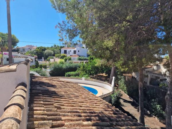 Casa independiente en Partida Los Pinos