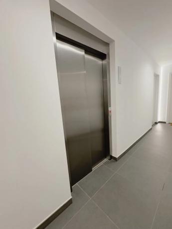 Piso en calle Eslovaquia, 4