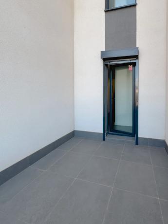 Piso en calle Eslovaquia, 4