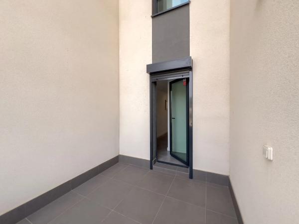 Piso en calle Eslovaquia, 4