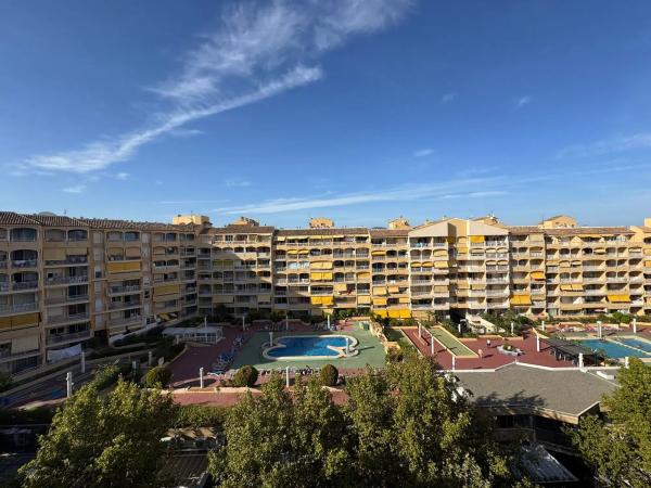 Piso en calle Corbeta s/n