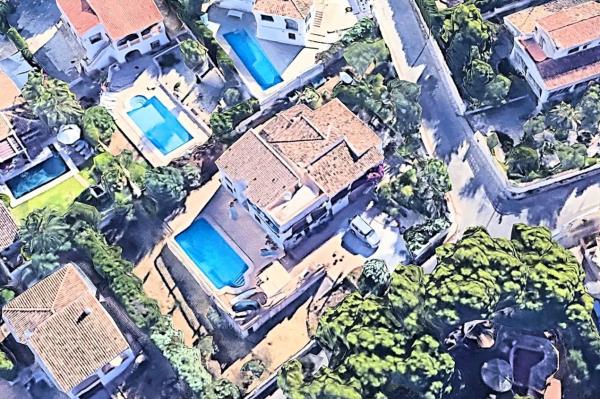 Chalet en Cometa-Carrió