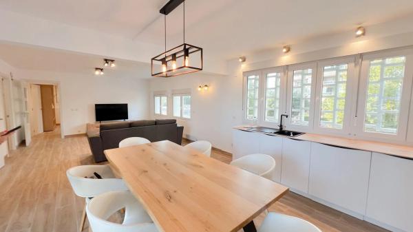 Piso en paseo Maritimo Playa del Bol, 28 -26