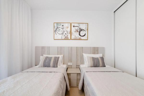 Piso en avenida de Rumania, 24