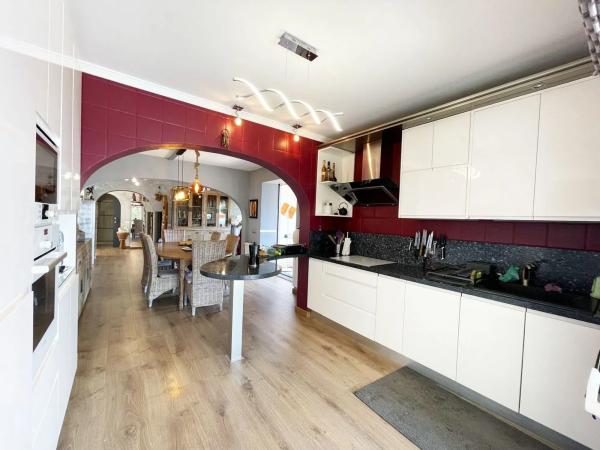 Casa independiente en Partida la Empedrola