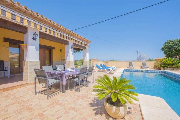 Casa independiente en Partida Benicolada