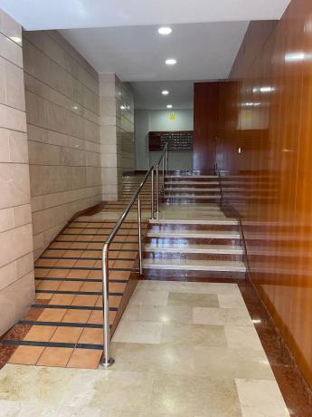 Piso en calle Navío, 6