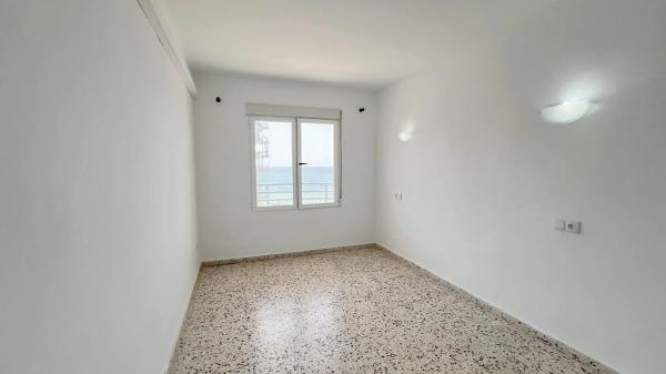 Piso en calle Balandros, 52