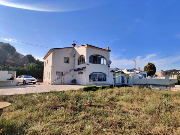 Casa independiente en Partida les Cucarres