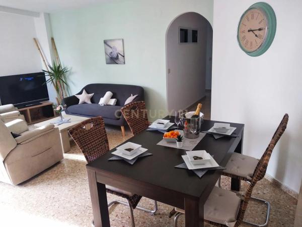 Piso en avenida Valencia, 15