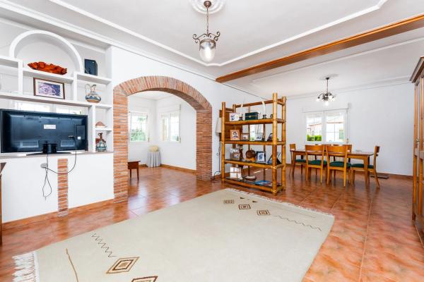 Chalet en Partida Los Pinos