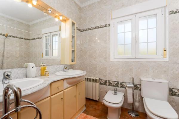 Chalet en Partida Los Pinos