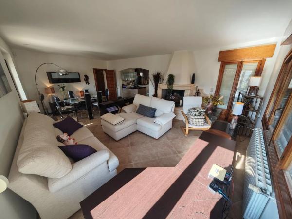 Casa independiente en Ur Cometa III