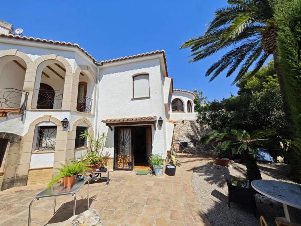 Casa independiente en Ur Cometa III