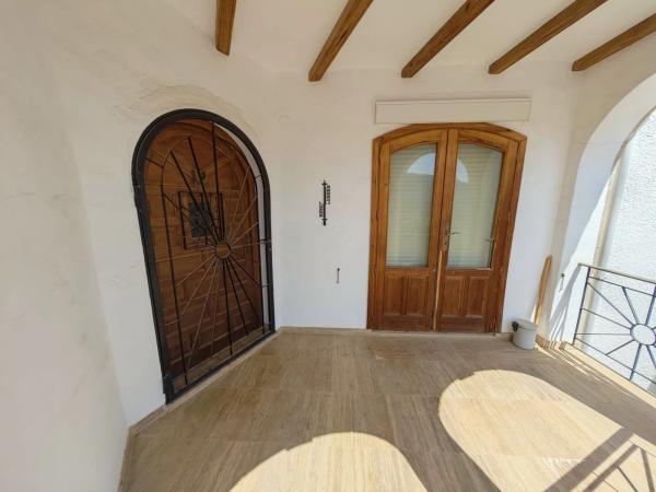 Casa independiente en Ur Cometa III