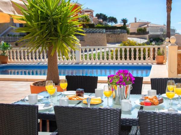 Chalet en Manzanera-Tosal