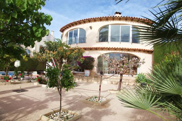 Chalet en Manzanera-Tosal