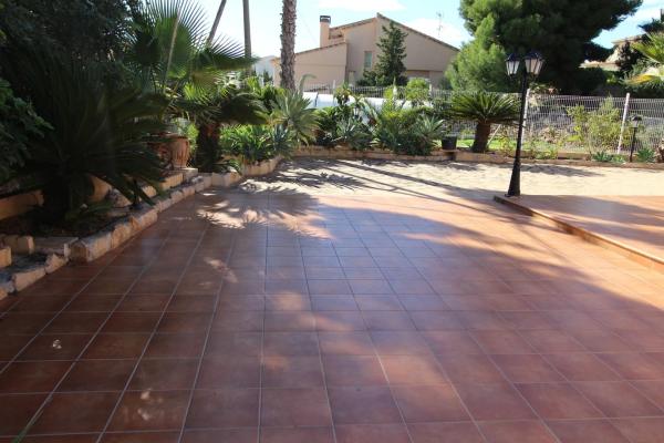 Chalet en Manzanera-Tosal