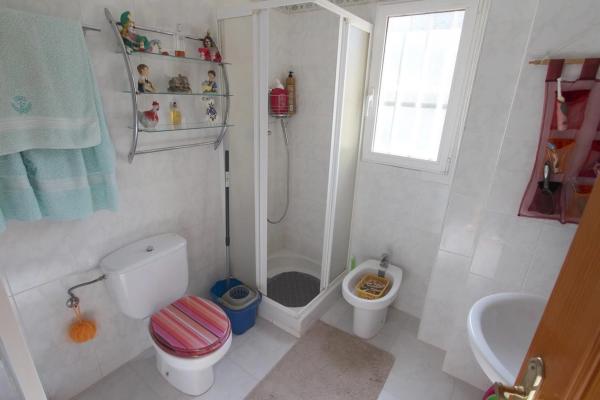 Chalet en Manzanera-Tosal