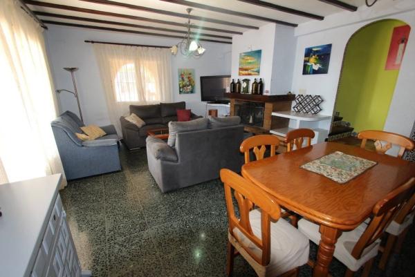 Chalet en Manzanera-Tosal