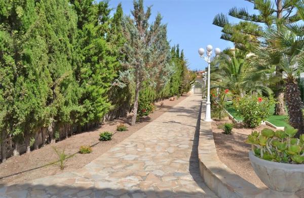 Chalet en Manzanera-Tosal