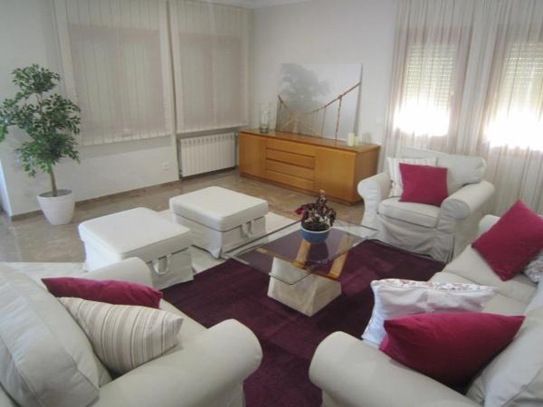 Chalet en Manzanera-Tosal