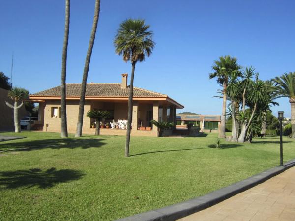 Chalet en Manzanera-Tosal