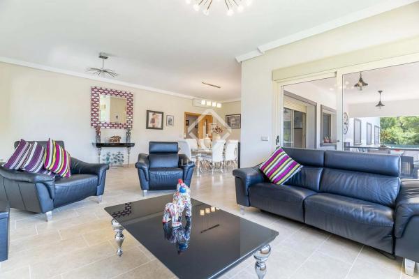 Casa independiente en Urbanización La Vallesa s/n