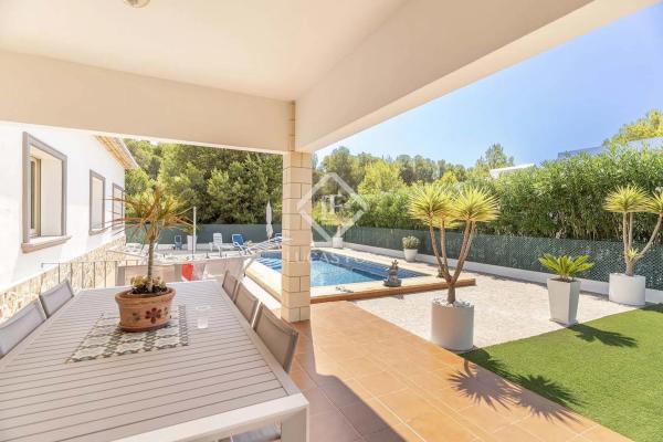 Casa independiente en Urbanización La Vallesa s/n