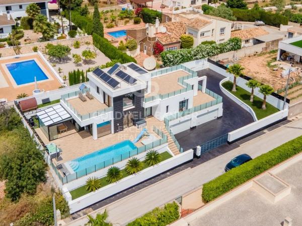 Casa independiente en Partida Benicolada