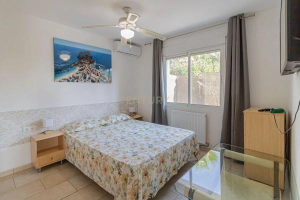 Casa independiente en Partida Corralet, 13 g