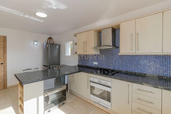 Casa independiente en Partida Corralet, 13 g