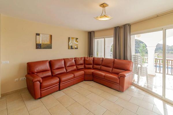 Casa independiente en Partida Corralet, 13 g