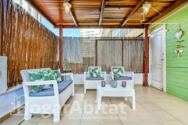 Piso en avenida Rosa de los Vientos