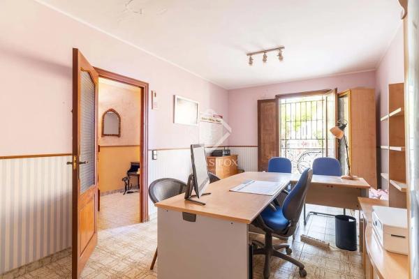 Masía en calle de la Justicia